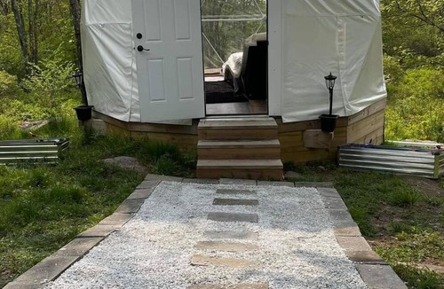 Parksville RV Rental | Luxurious Glamping Dome Oasis in the Heart of The Catskills, 1.5 HR from NYC.