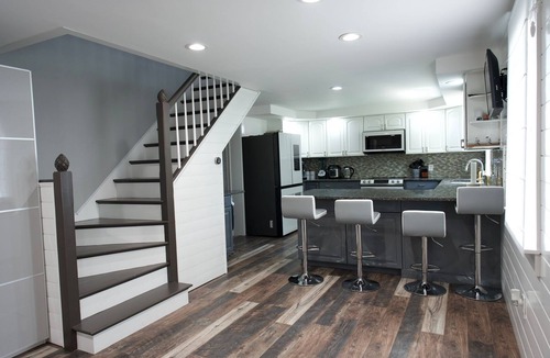 Sandwich House | Luxurious Seaside Serenity Walk to Lake with Beach for SUP, Kayak, Swim