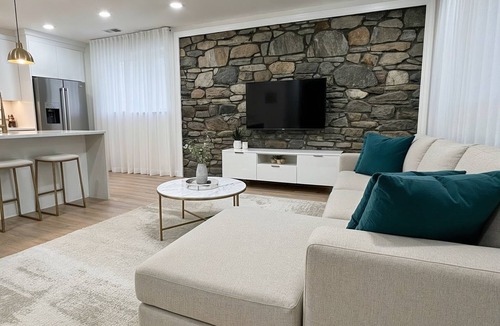 Bryn Mawr Apartment | Luxury 1BR located in Prime Yonkers Area