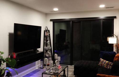 Paramus Apartment | Luxury 2 BR 2 bathroom near MetLife Stadium perfect for world traveler,