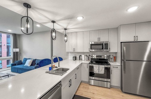 Northern Liberties Apartment | Luxury 2BD | 4 Beds | Northern Liberties