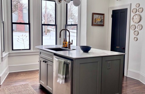 Lenox House | Luxury 3-Bedroom Retreat in Downtown Lenox & Minutes to Tanglewood