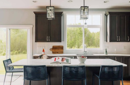 Parksville House | Luxury 4BR Catskills Retreat | Private 15-Acre Farm, Heated Pool, Gym, Sauna & Hot Tub.