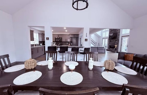 Lackawaxen Ski Chalet | Luxury 5BR Chalet with Lake, Pool, Ski, Game Room, 2 Decks and Sleeps 14