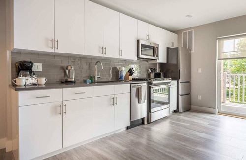 Westport Apartment | Luxury Apartment with Private Blacony
