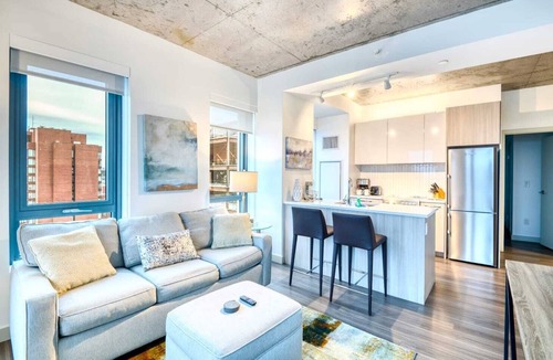 MIT Apartment | Luxury Apt In Kendall Square