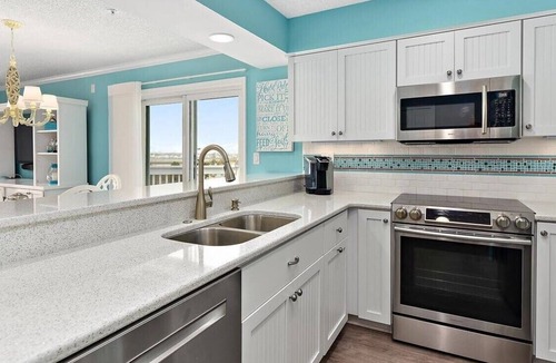 North Ocean City Condo | Luxury Bayview Condo with Gorgeous Sunset View! Minutes to beach, pool and park.