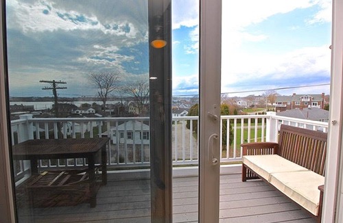Easton's Point House | Luxury Beach House, Easton Point. Ocean Views, 2 Master BRs, Walk to Everything