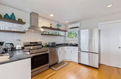 Clinton House | Luxury Coastal Retreat w/Private Beach Access + Water Views, Clinton, CT