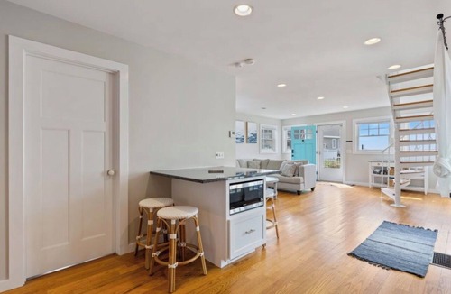 Clinton House | Luxury Coastal Retreat w/Private Beach Access + Water Views, Clinton, CT