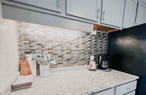 Downtown Hartford Apartment | Luxury Downtown|Washer Dryer|Gym
