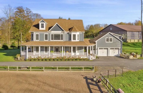 North Salem Other | Luxury home on horse farm near lakes, golf, hiking, skiing, great restaurants!