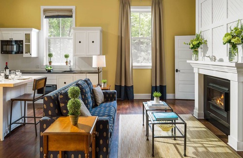 Portland Condo | Luxury Island Condominium on Serene Great Diamond Island off Portland, ME