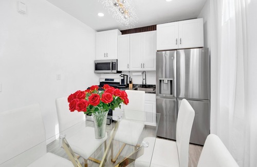 Southeast Yonkers House | Luxury Living in the Heart of NY