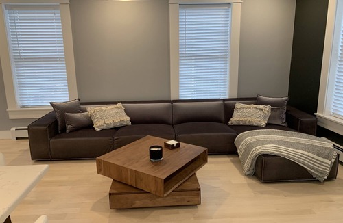 Fifth Ward House | Luxury modern house off Thames Street