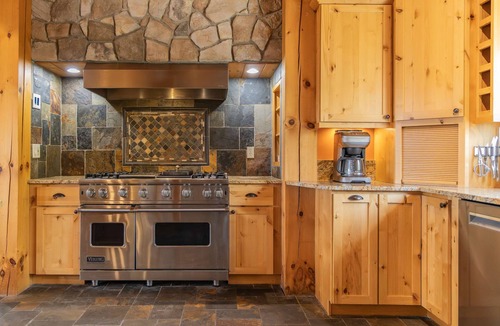Sweden House | Luxury Mountain Estate | Spectacular Views