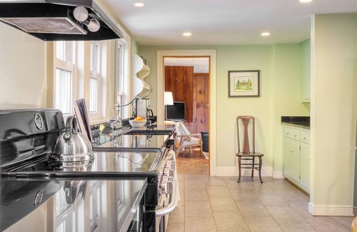 Sheffield House | Luxury Private Estate in the Berkshires | Whitney by AvantStay