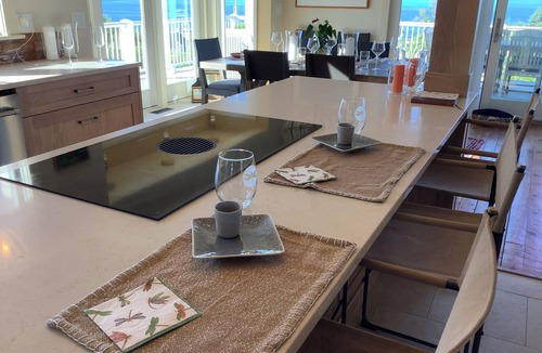 Block Island House | Luxury Rental. Central Air Great Ocean Views. June and September Weeks Available