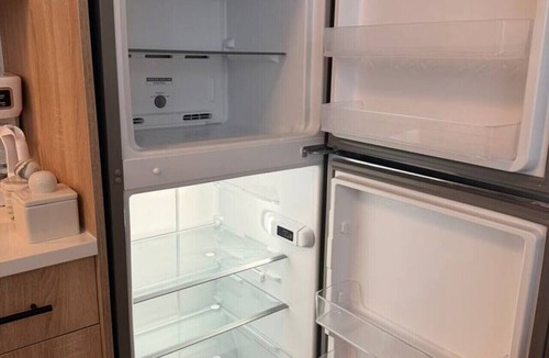 Downtown Apartment | Luxury Studio Near Yale | Gym, W/D & Fast WiFi