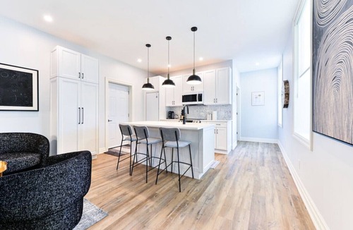 Perth Apartment | Luxury Tay River Macallan Apartment Downtown Perth