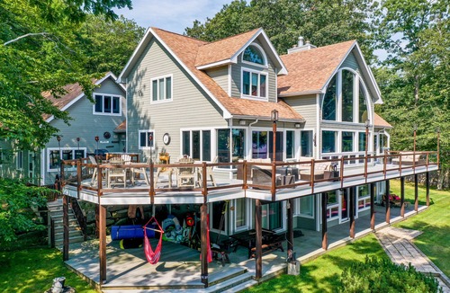 Moultonborough House | Luxury Waterfront Home in Windermere Estates
