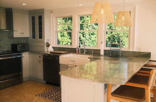 South Dartmouth House | Luxury waterfront 5-bedroom house with private beach access