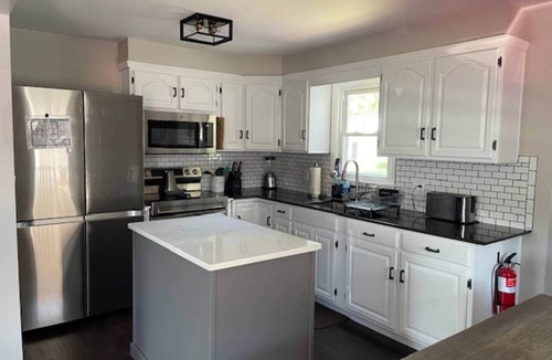 Lewiston House | LVR's 3 Sister's Cape