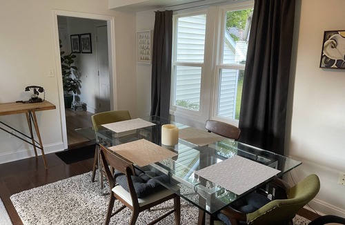 Saratoga Springs House | Lydia’s - 10 min walk to Broadway! Modern, Porch, Enclosed Lawn, Private