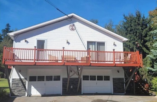 Southwest Harbor House | Main House & Cottage @Acadia NP