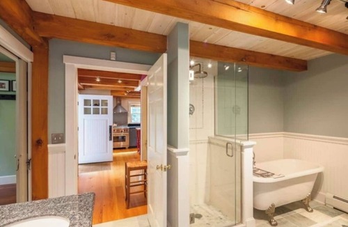 Brooks House | Maine Hidden Gem