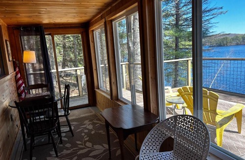 Newfield House | Maine-Rest on Rockhaven Lake DOGS STAY FREE