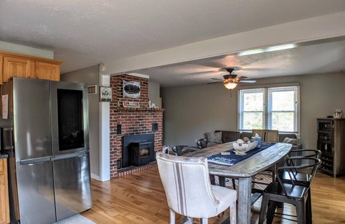 Lochmere House | Makin' Memories with beach access and dock on Silver Lake!