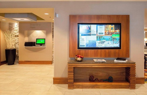 Ithaca Hotel | Marriott Ithaca | King | Ithaca Commons, Finger Lakes Wine Country