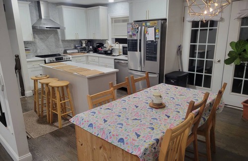 Chesilhurst House | Marvelous 4-bedroom house 40 min from AC 40 min from Philly.