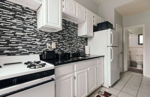 Bedford-Stuyvesant Apartment | Master bedroom 11X14 in the beautiful community of Bed-Stuy,Brooklyn NYC.