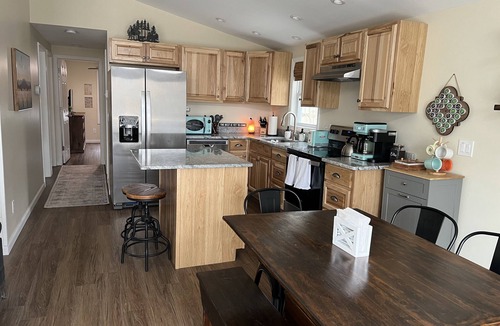 Rowland House | Masthope-Cozy Home-TONS OF AMENITIES-DOG FRIENDLY