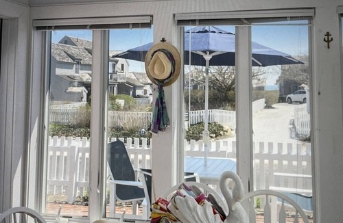 Mashpee House | Maushop - Perfect for your Vacation