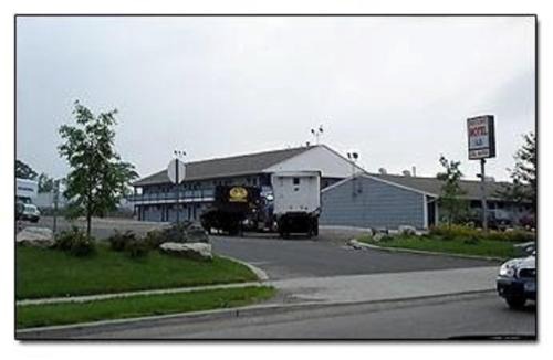 Milford Hotel | Mayflower Motel Milford