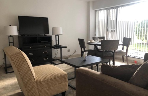 MIT Apartment | Memorial Drive 30 Day Rentals