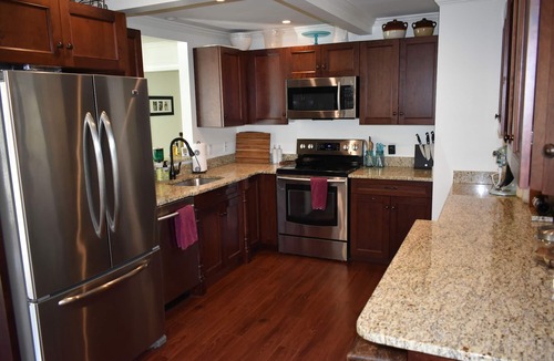 Meredith House | Meredith Bay - Brand New 1st Floor Apartment In Private Home