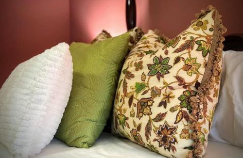 Oswego Bed & Breakfast | Merriam Family Suite - The Belvedere Inn