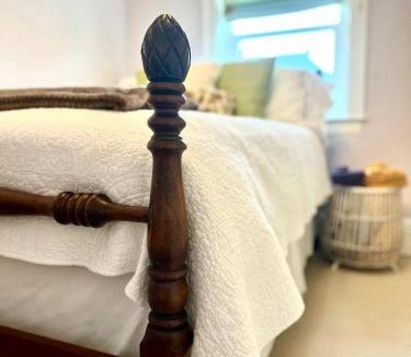 Oswego Bed & Breakfast | Merriam Family Suite - The Belvedere Inn