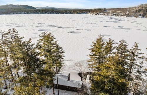 New Durham House | Merrymeeting Lakefront Retreat, Dock