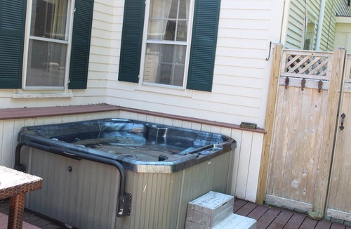 Barnstable House | Mill & Main 3310-Ba Your Summer Retreat Awaits You in Charming Barnstable Village