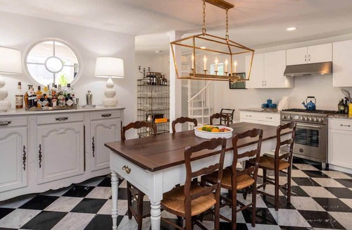 Edgartown House | Mill's End: Charming In-Town Retreat