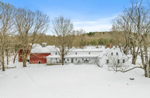 Gilmanton Apartment | Mini Cows Farm, Trails & Fire Pit, Lakes Region