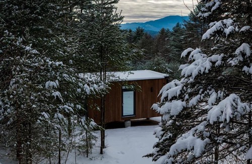 Au Sable Forks Cabin | Mirrored Glass Cabin with Firepit & Forest Views in Au Sable Forks, New York