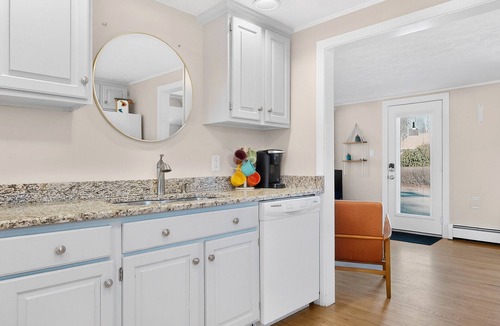 Old Orchard Beach House | Mod Pod | Be our first guest!