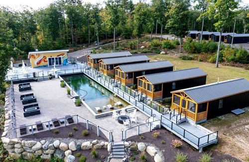 North Sebago Villa | Modern 1BR Couples Cottage with Private Sebago Lake Access in North Sebago, Maine