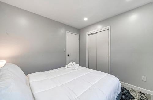 Constable Hook Apartment | Modern 3 BR Home-30 min to NYC & MetLife World Cup
